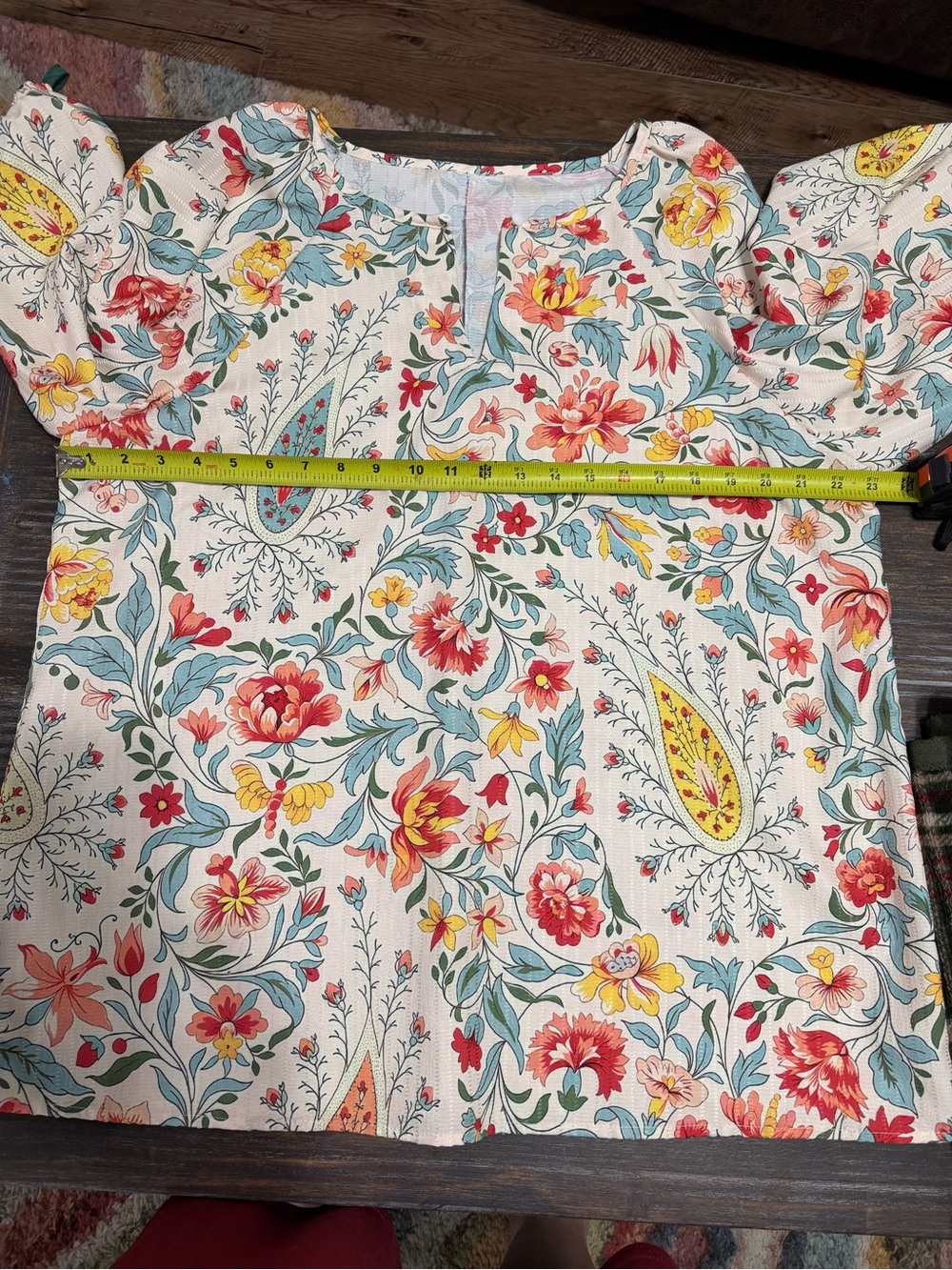 CherryBetty Floral V-Neck Peasant Tunic -Cream with Red & Teal Floral Print NWOT - Picture 5 of 7